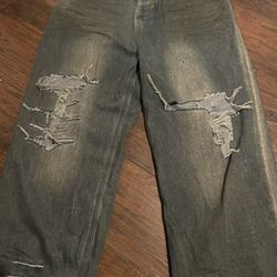 UNDEVELOPED Wideboy Destroyed Denim