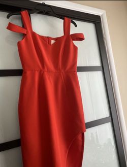Dress With A Slit