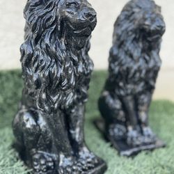 Metallic Black Guardian Lion Set For Sale