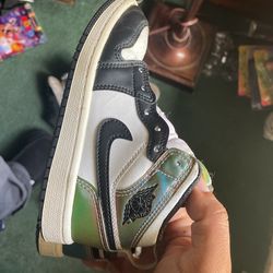 Air Jordan 1 Color Changing Kids Size 11c