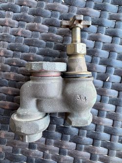 Champion brass three-quarter inch manual antisiphon valve Model 466 / 150 Psi