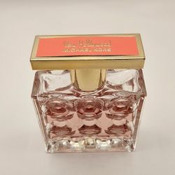 Very Hollywood Michael Kors