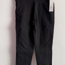 Black Capris, Medium 