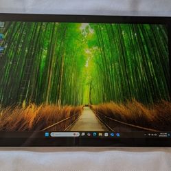 VERY NICE MICROSOFT SURFACE PRO 6 WINDOWS  TABLET i5 Processor 