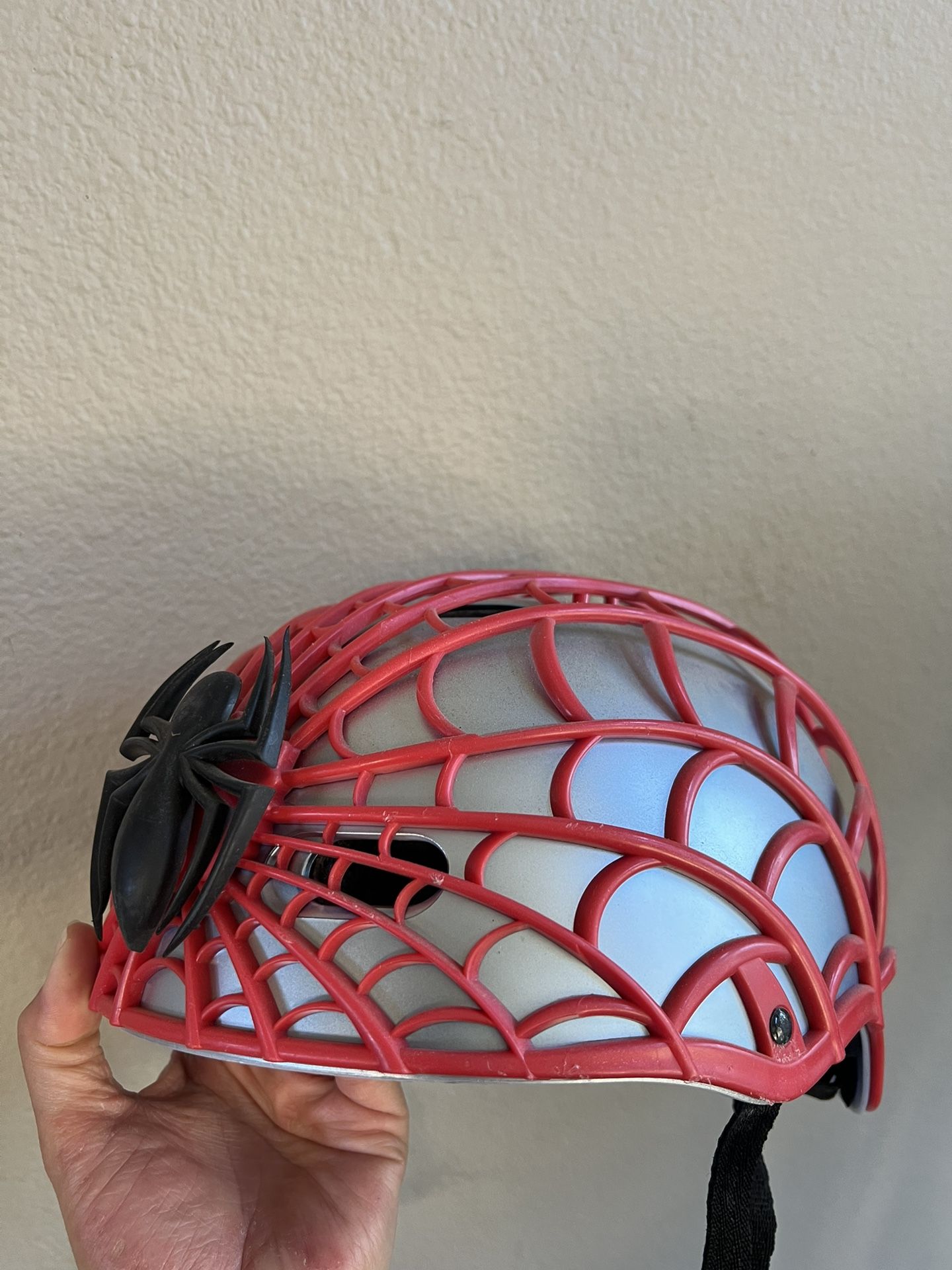 Spider-Man Helmet 51-54cm