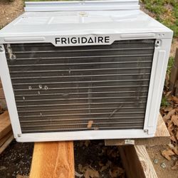 frigidaire ac window unit