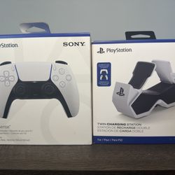 PS5 Controller + Charging Dock Bundle NEW