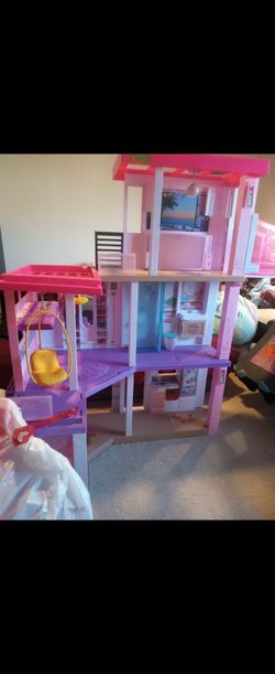 Barbie dream house