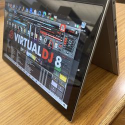 $230 Touch screen  Dell  iCORE 7 500 ssd GB Muy rápida  ✅TODOS LOS PROGRAMAS INCLUIDOS Lápiz ✏️ táctil y luz en el teclado  Y se puede hacer tableta  