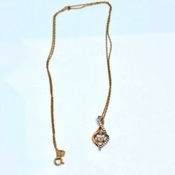 Elegant 10k solid Authentic Zales Gold Pendant & Necklace set 