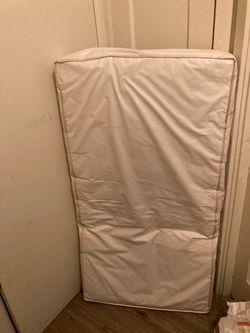 Toddler bed