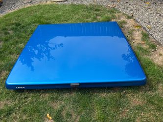 Toyota Tacoma short bed cover