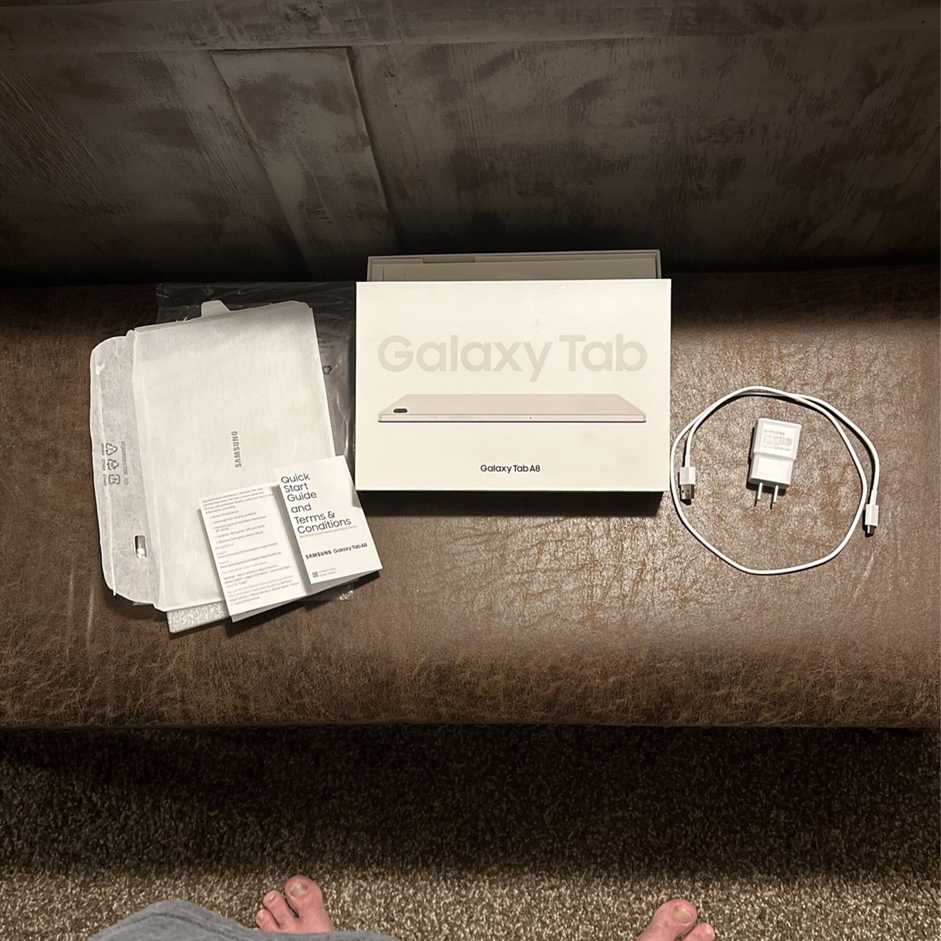 Samsung Galaxy TAB A8 & Flip Case