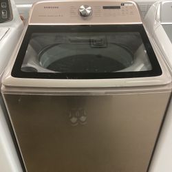 Samsung Top Load 5.4 cu.ft. Washer With Super Speed And Steam 