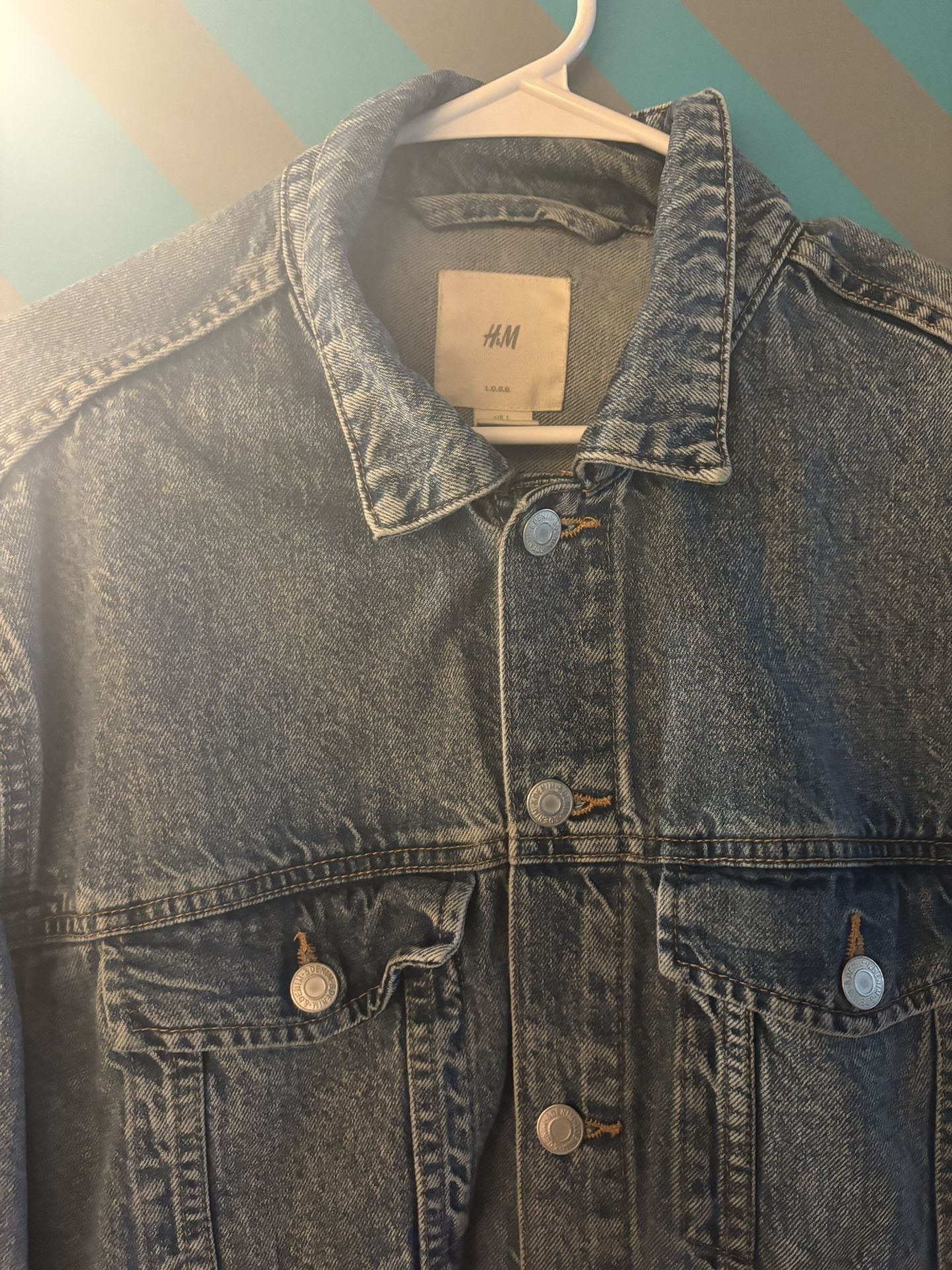 Men distressed Jean jacket