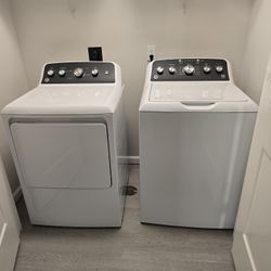 GE Washer And Dryer Set Electric