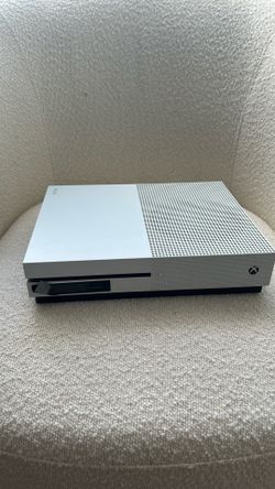 Xbox  one s 2018-01