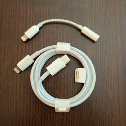 iPhone USB-C to Lightning Cable (1 m) & Headphone's Adapter