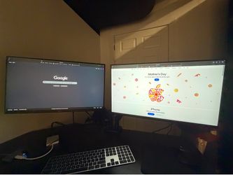 Two 27 Samsung monitors, dual monitor arms included