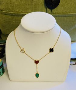 Beautiful Necklace With Adjustable Chain