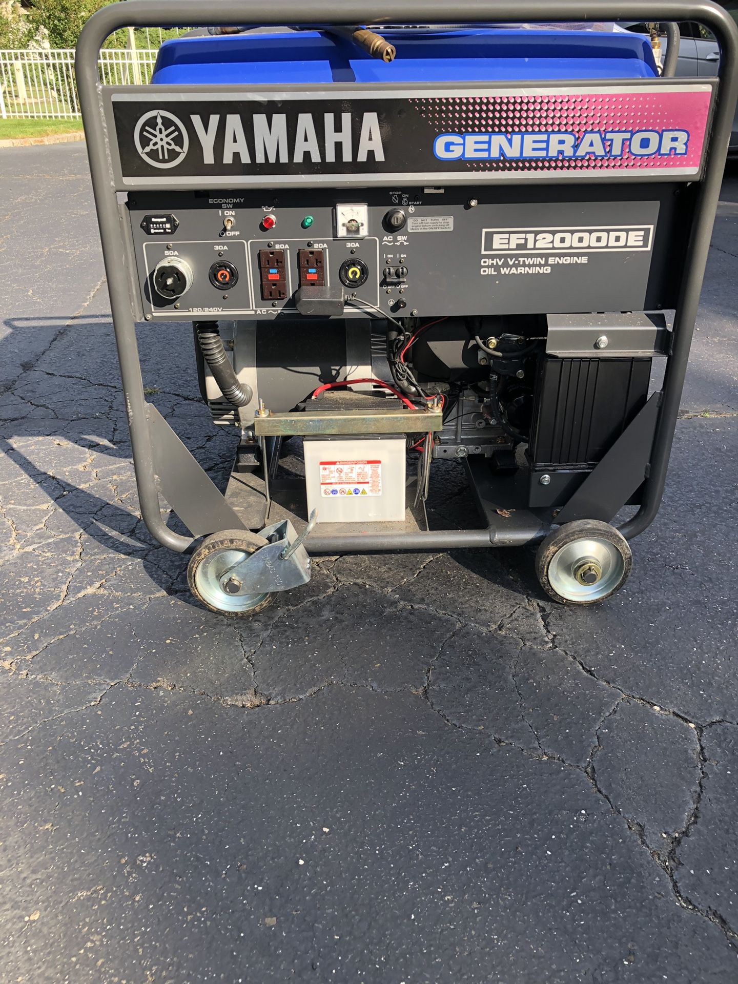 Portable Electric Yamaha EF12000DE 12,000 Watt Consumer Generator