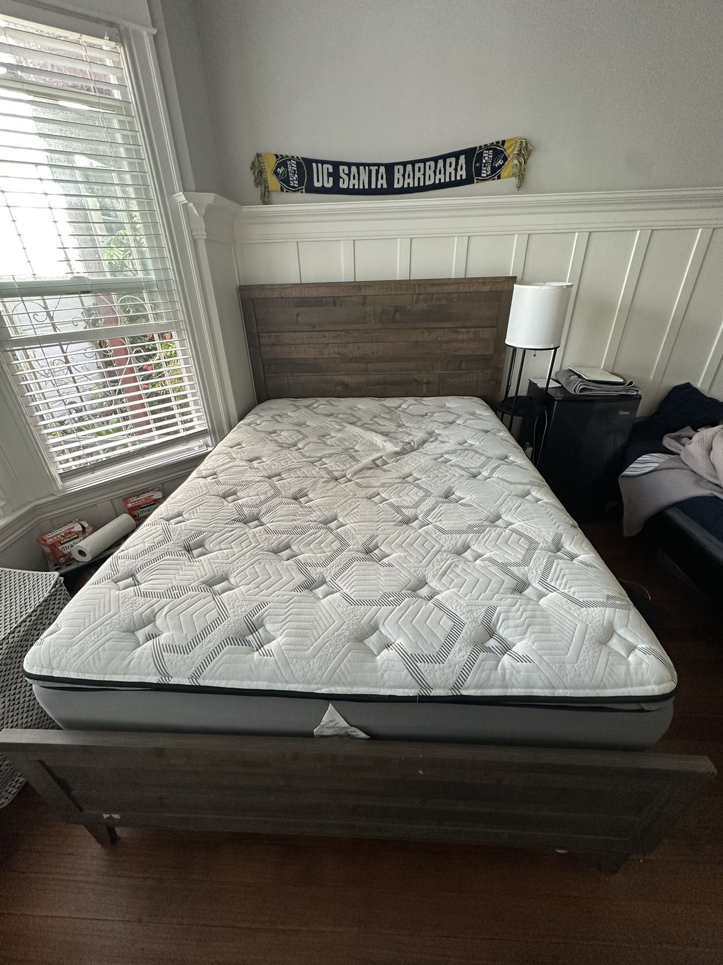 SELLING QUEEN BED Including Mattress, Box Spring, and Bed Frame (WILLING TO NEGOTIATE)
