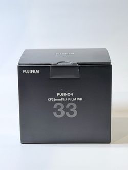 Fujifilm XF 33mm f/1.4 R LM WR Lens