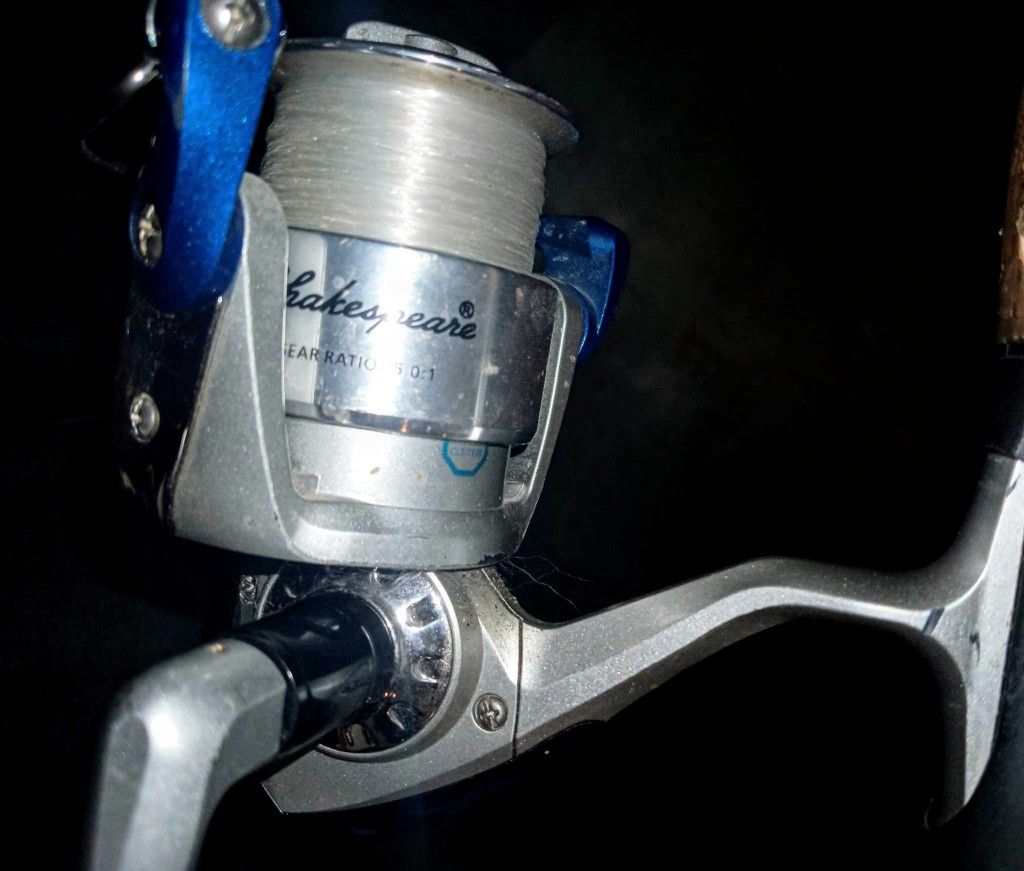 Shakespeare CIRRUS Graphite Rod AND Reel