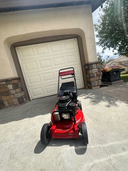 Toro commercial self propelled lawnmower with clutch in good working conditions