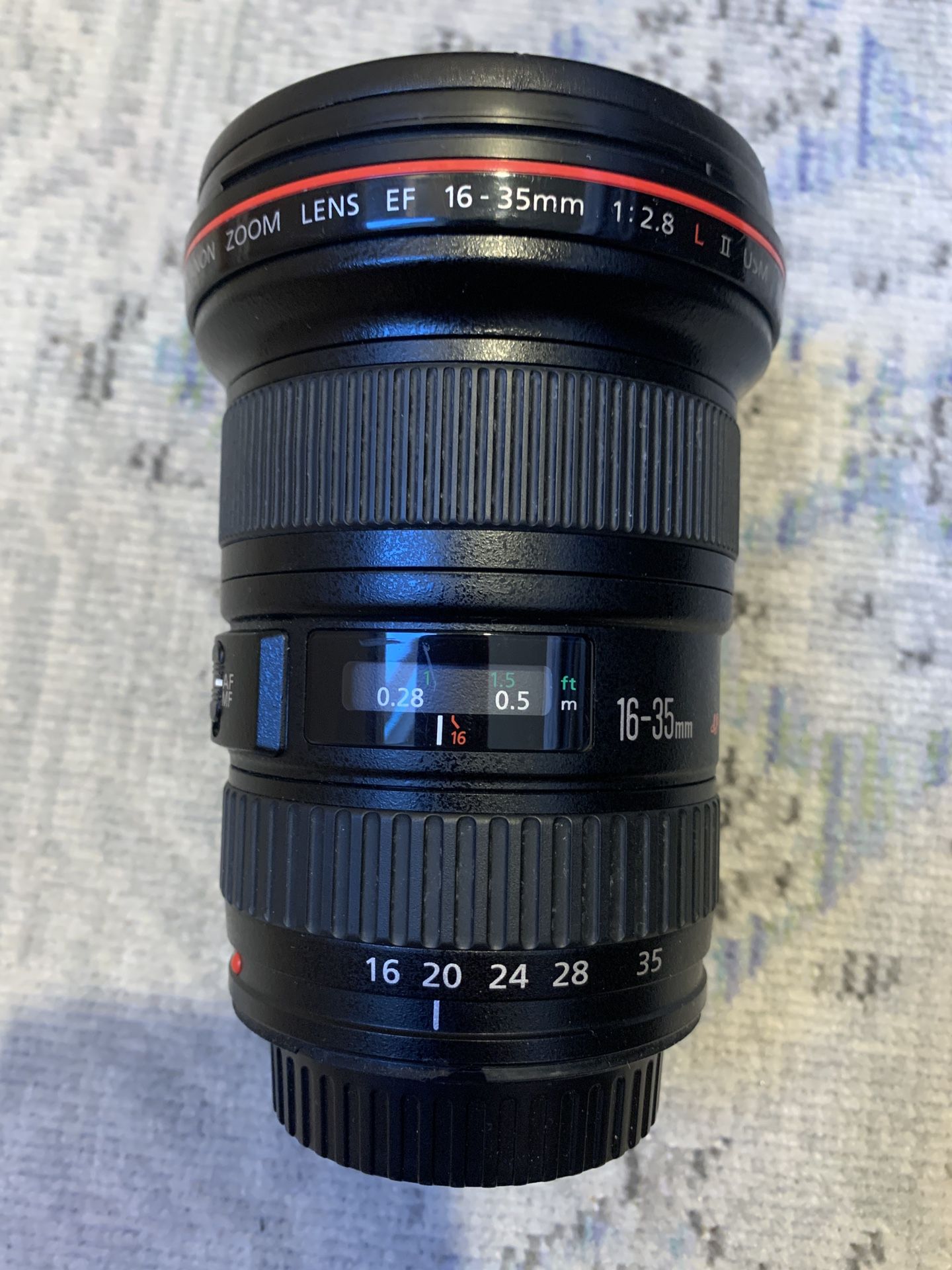 Canon Zoom Lens EF 16-35mm f2.8 L II USM