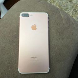 iPhone 7 Plus Unlocked Excellent Condition like new