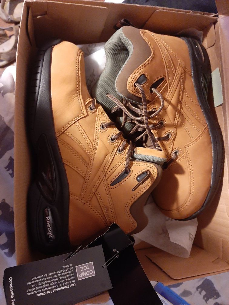 Reebok mens or women's composed work boots
