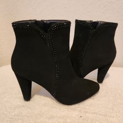 Women's Ankle Boots Sz 5.5 