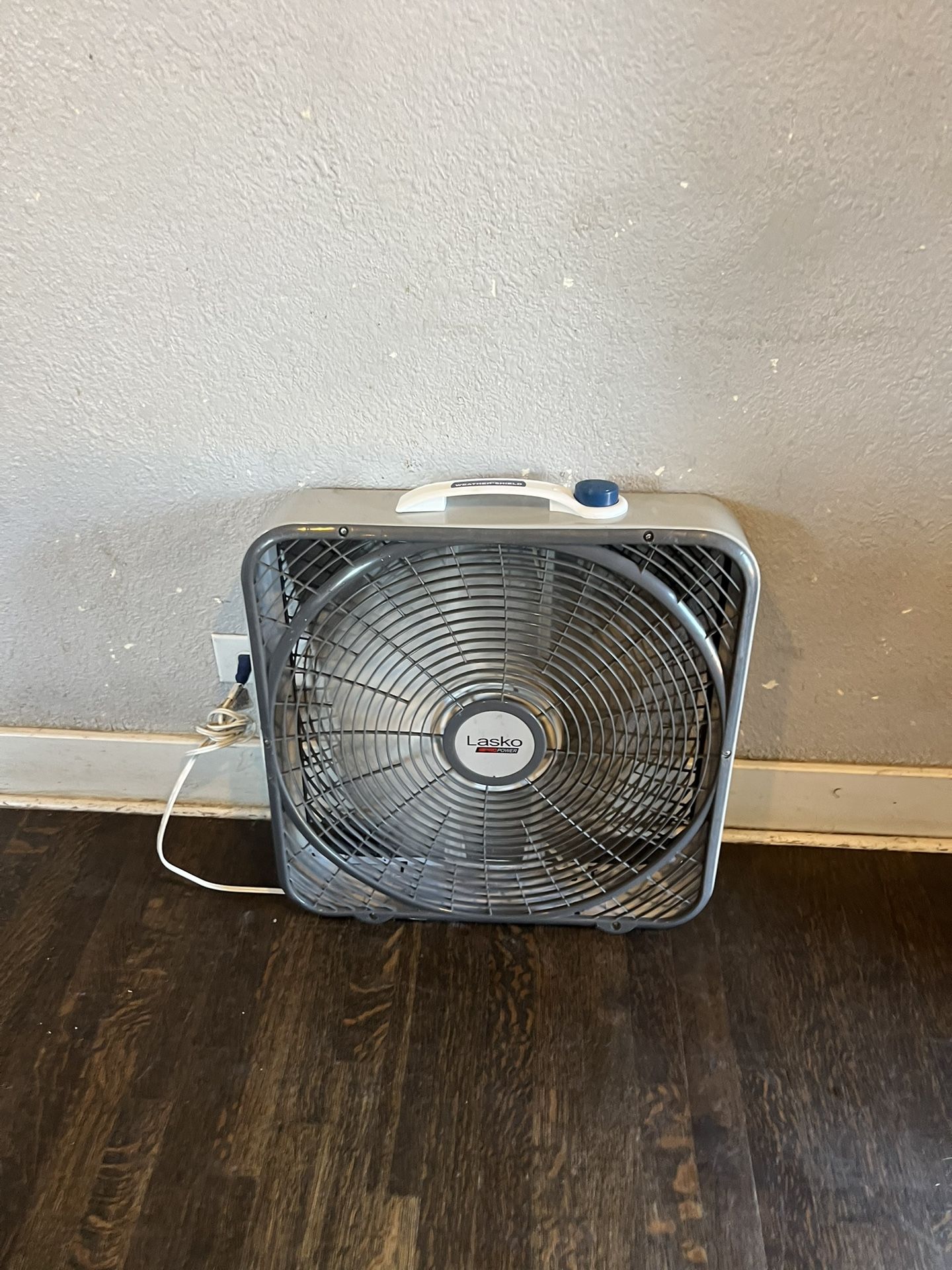 Power Plus 20 in. 3 Speed Box Fan