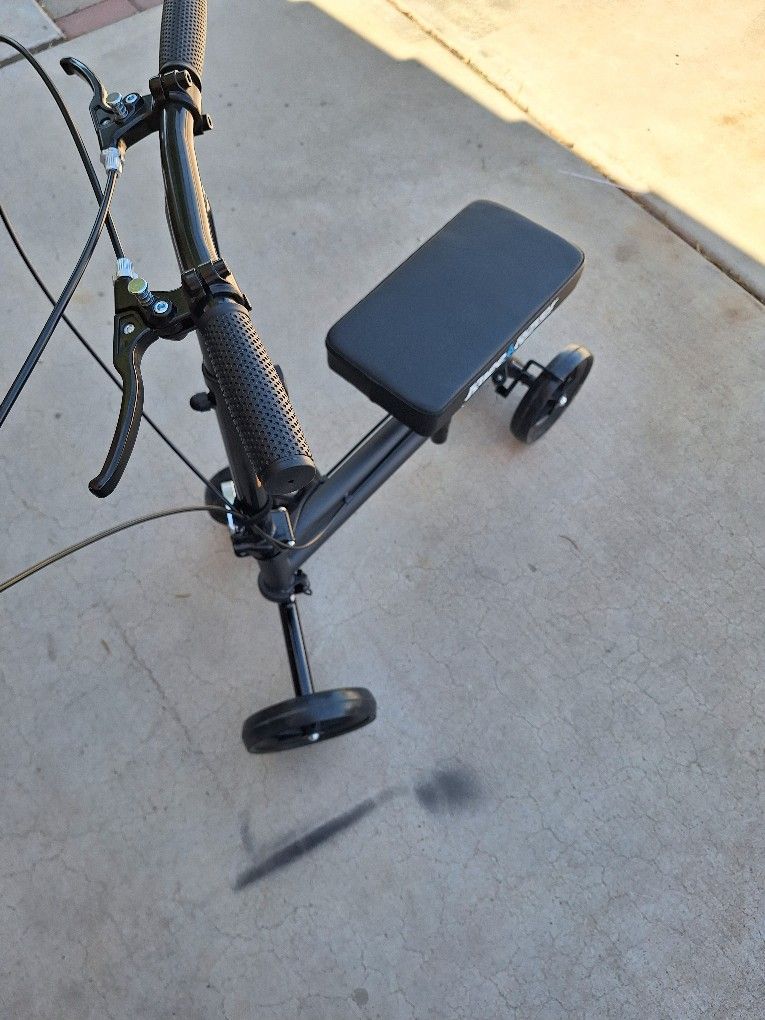 Knee Scooter