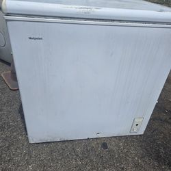 Hotpoint Chest Freezer