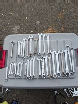 COMPLETE 186 PIECE TOOL SET