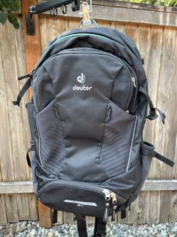 Deuter Trans Alpine 24 Biking Backpack