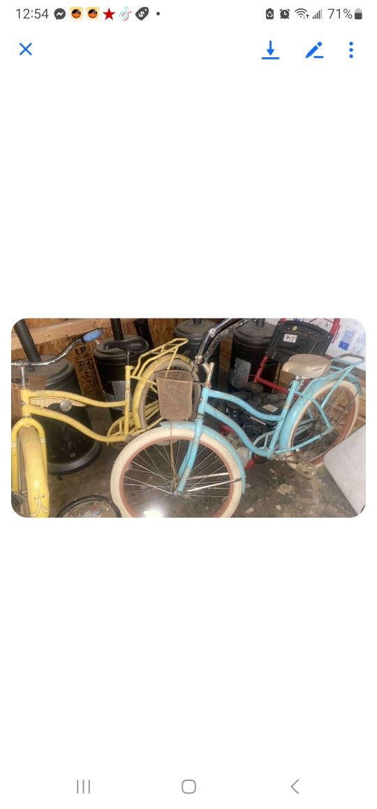 Women 26" Beach Cruisers Just Needs Cleaning Neen Sitting For Awhile Tires Tubes Good 70 Each