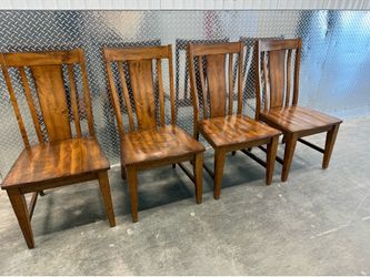 4 dining chairs $40