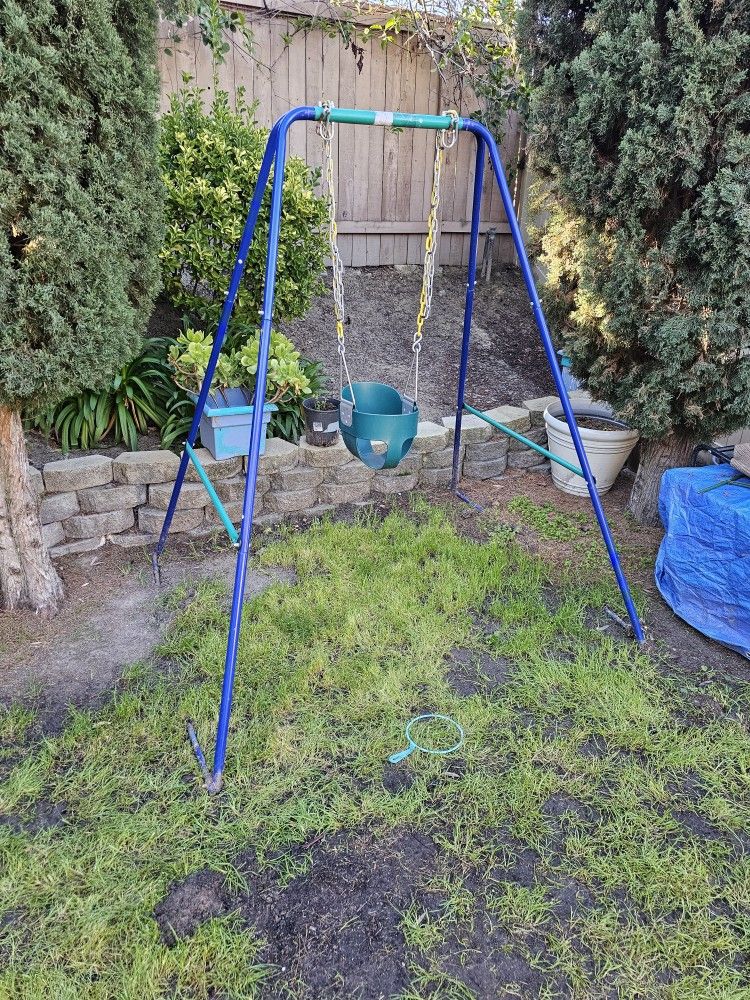 Kid's Swing 