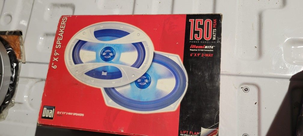 Dual Audio 6x9 Speaker