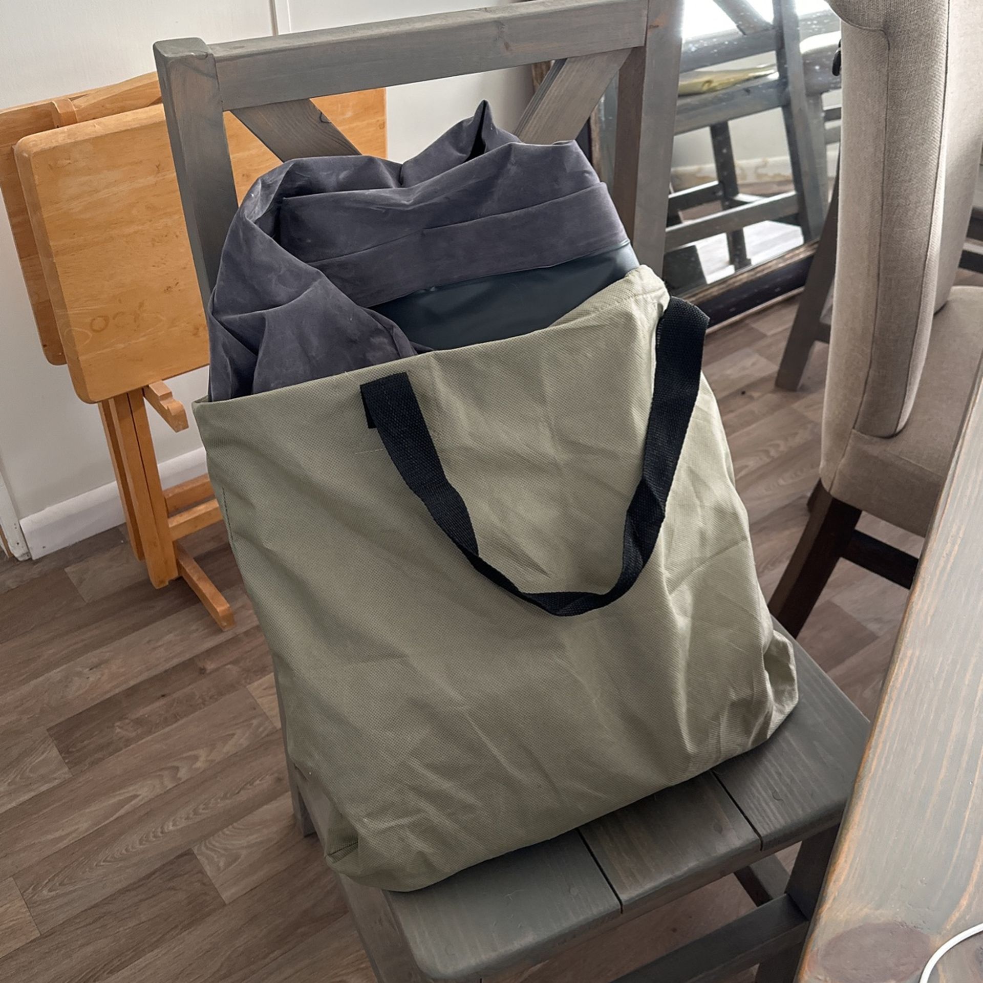 Queen Size Air Mattress Only Used Once