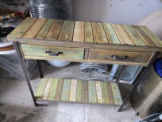 Really Cool Decorative Table