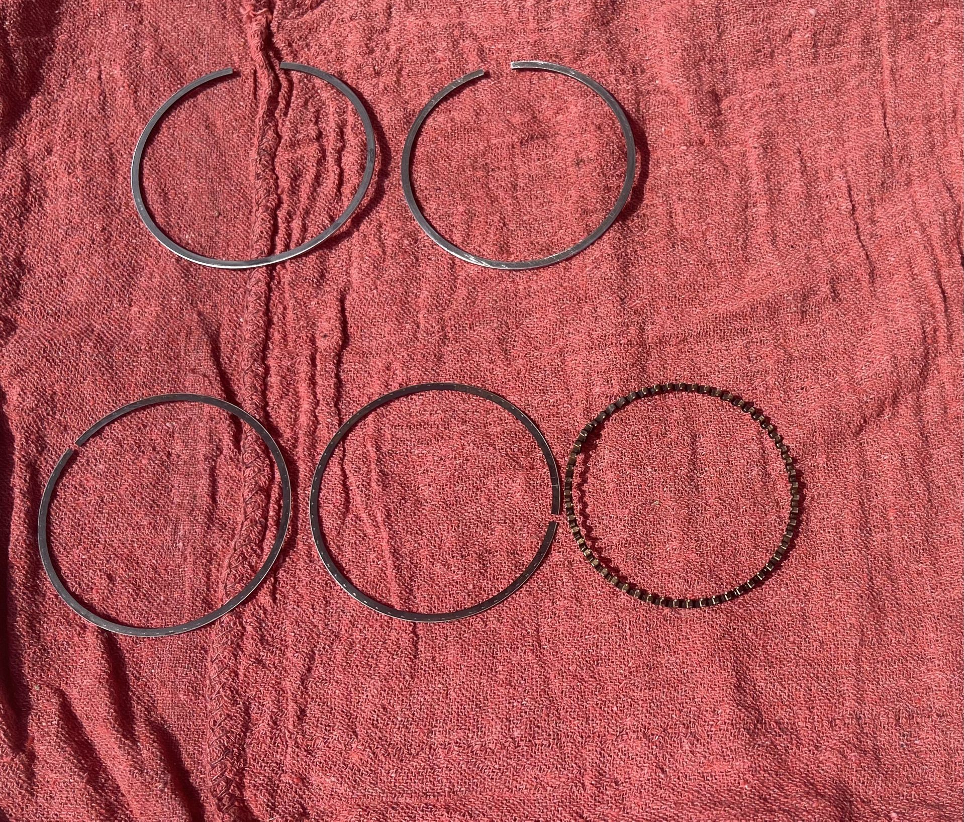Celica Used Piston Rings. (1zz-fe Engine)