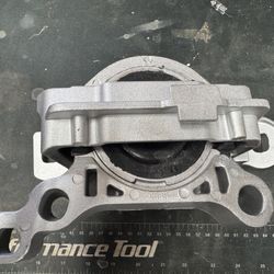 Engine Mount 326B22 Brand New Ford Mazda Volvo