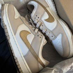 Nike Dunks