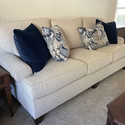 King Hickory Sofa and Loveseat — Like New Custom Made In 2022