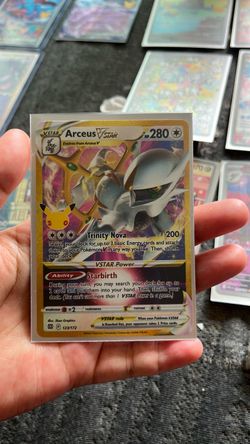Arceus VSTAR Pokémon Card 123/172