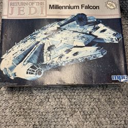 Millennium Falcon Star Wars